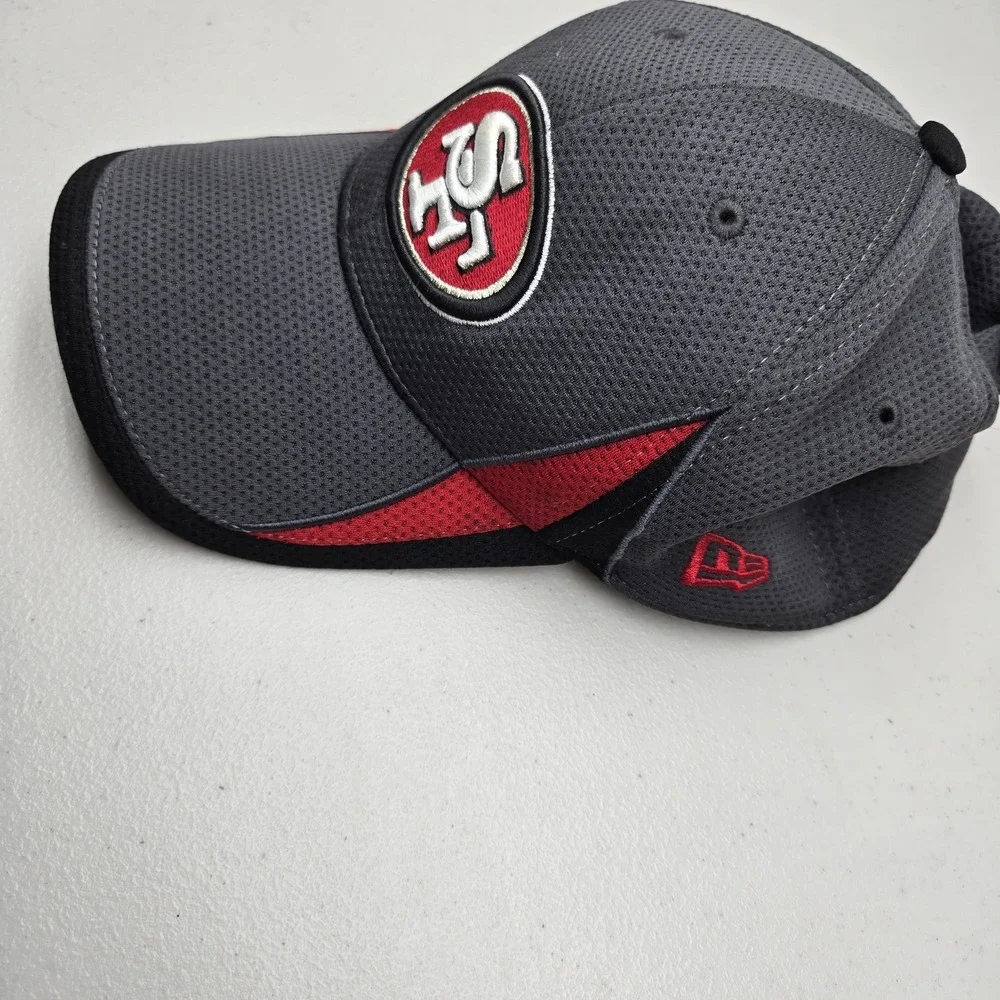 San Francisco 49ers Unisex Baseball Cap SMALL-MEDIUM Grayredblack New Era